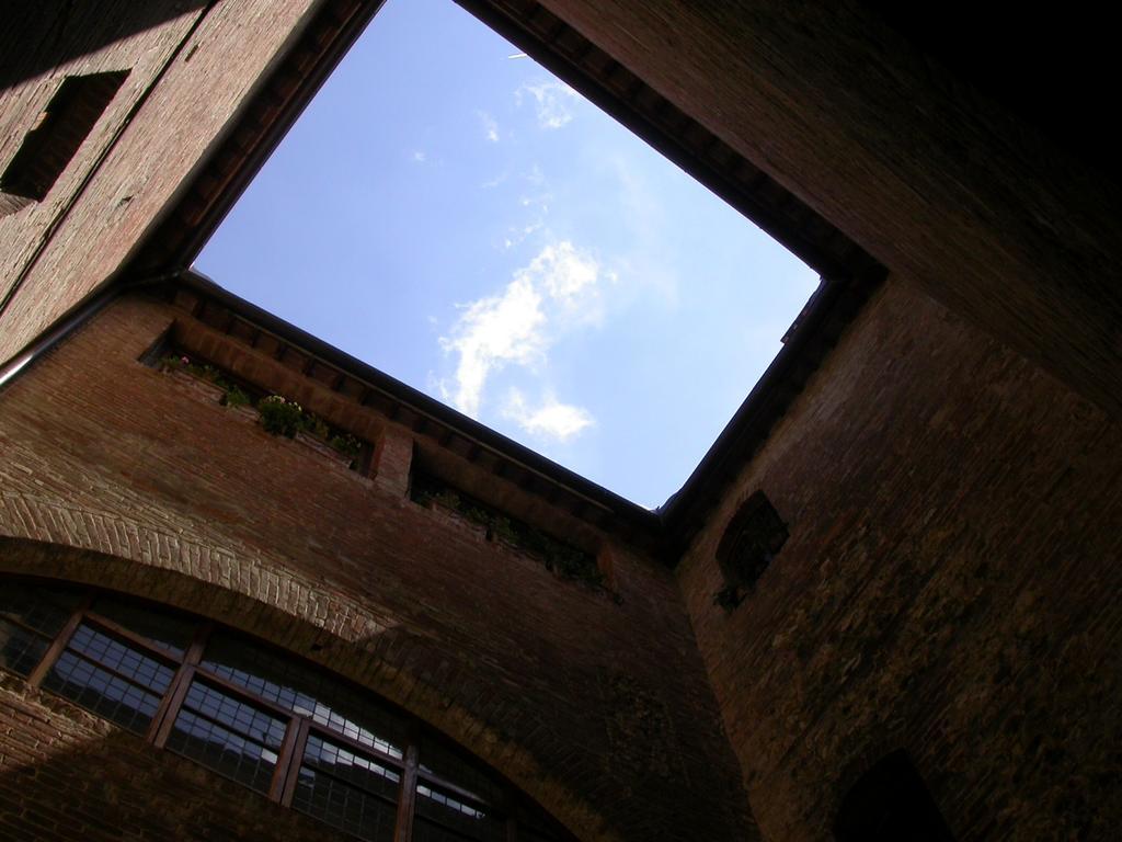 Castello Delle Quattro Torra Acomodação com café da manhã Siena Exterior foto