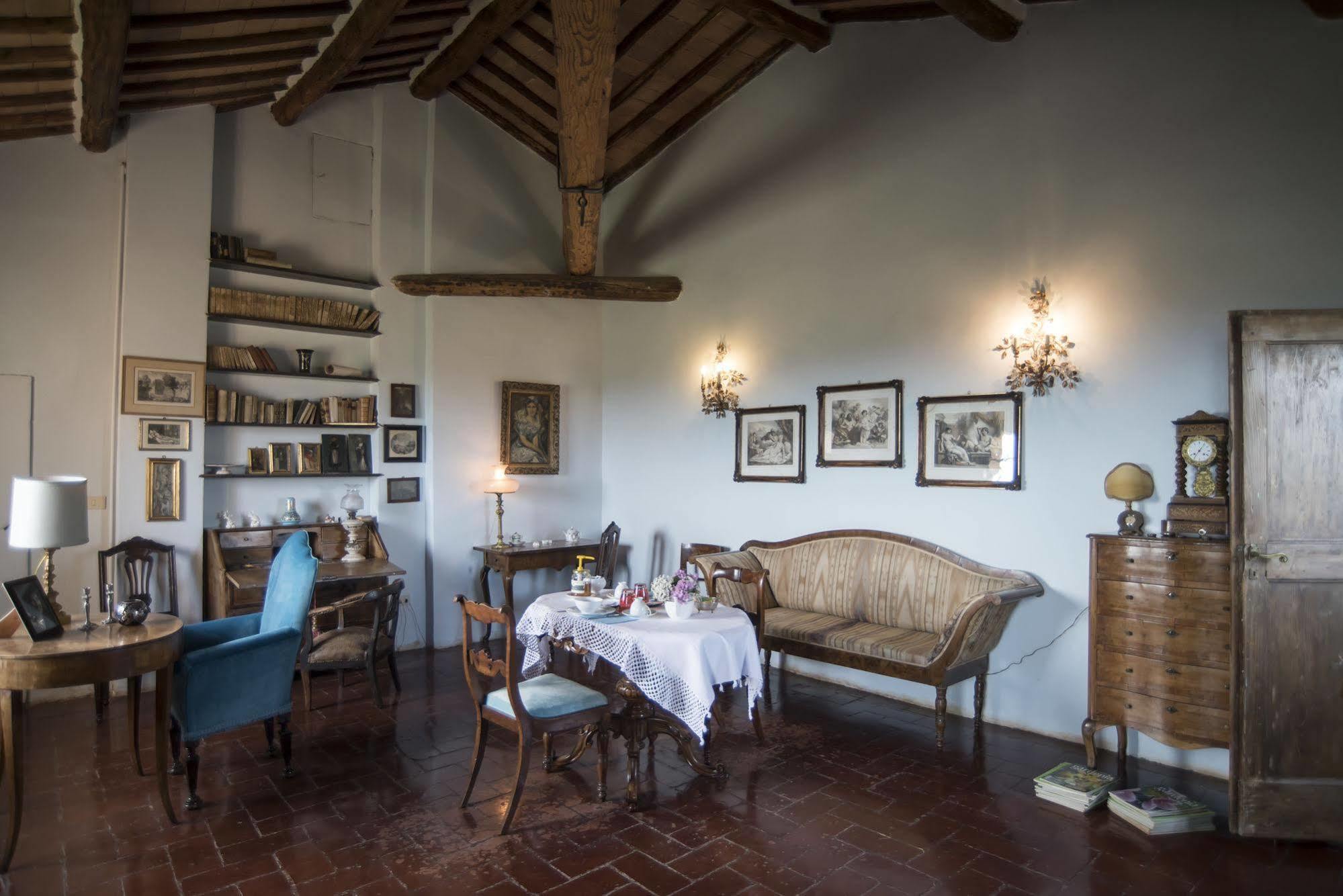 Castello Delle Quattro Torra Acomodação com café da manhã Siena Exterior foto